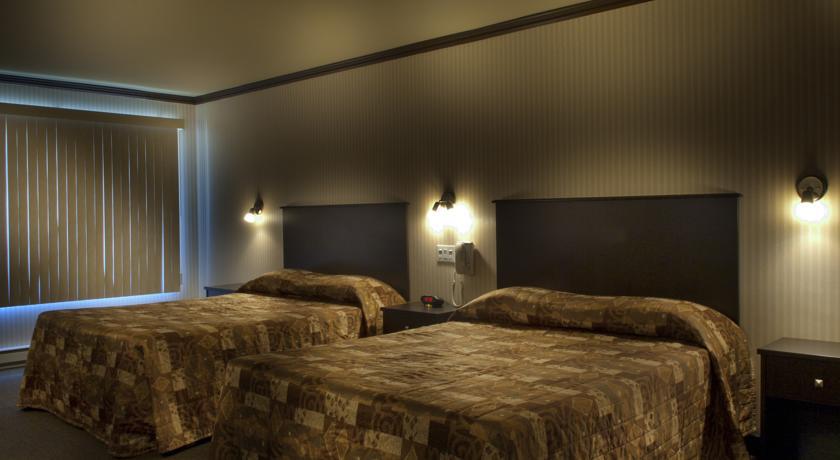 Ramada By Wyndham Laval Quarto foto